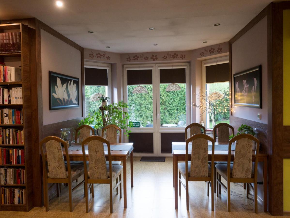 Medison Family Boutique B&B Kielce Esterno foto