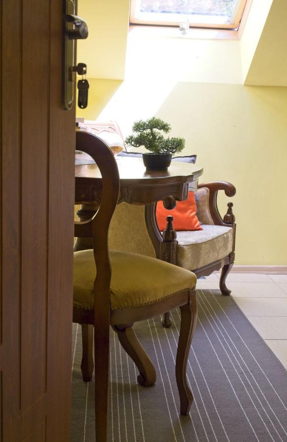 Medison Family Boutique B&B Kielce Esterno foto